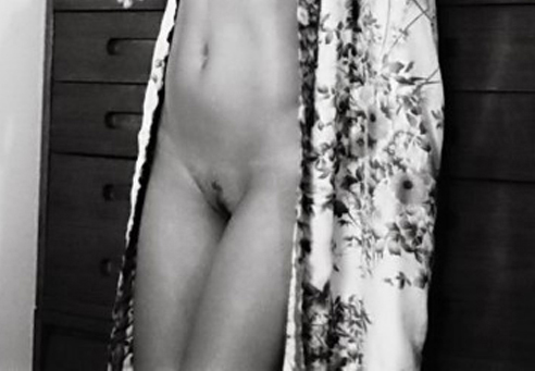 Το τοπ model από την Αυστραλία, Elyse Taylor σε γυμνές φωτογραφίες