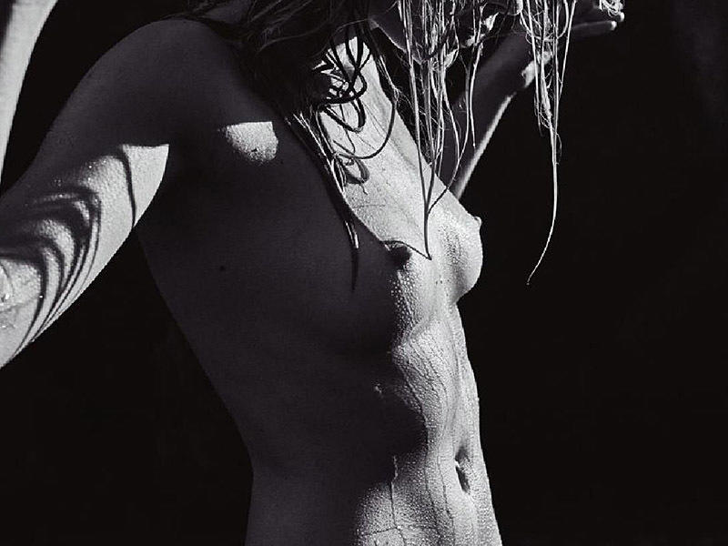 Γυμνές φωτογραφίες του μοντέλου της Victoria's Secret Barbara Di Creddo για το περιοδικό Lui