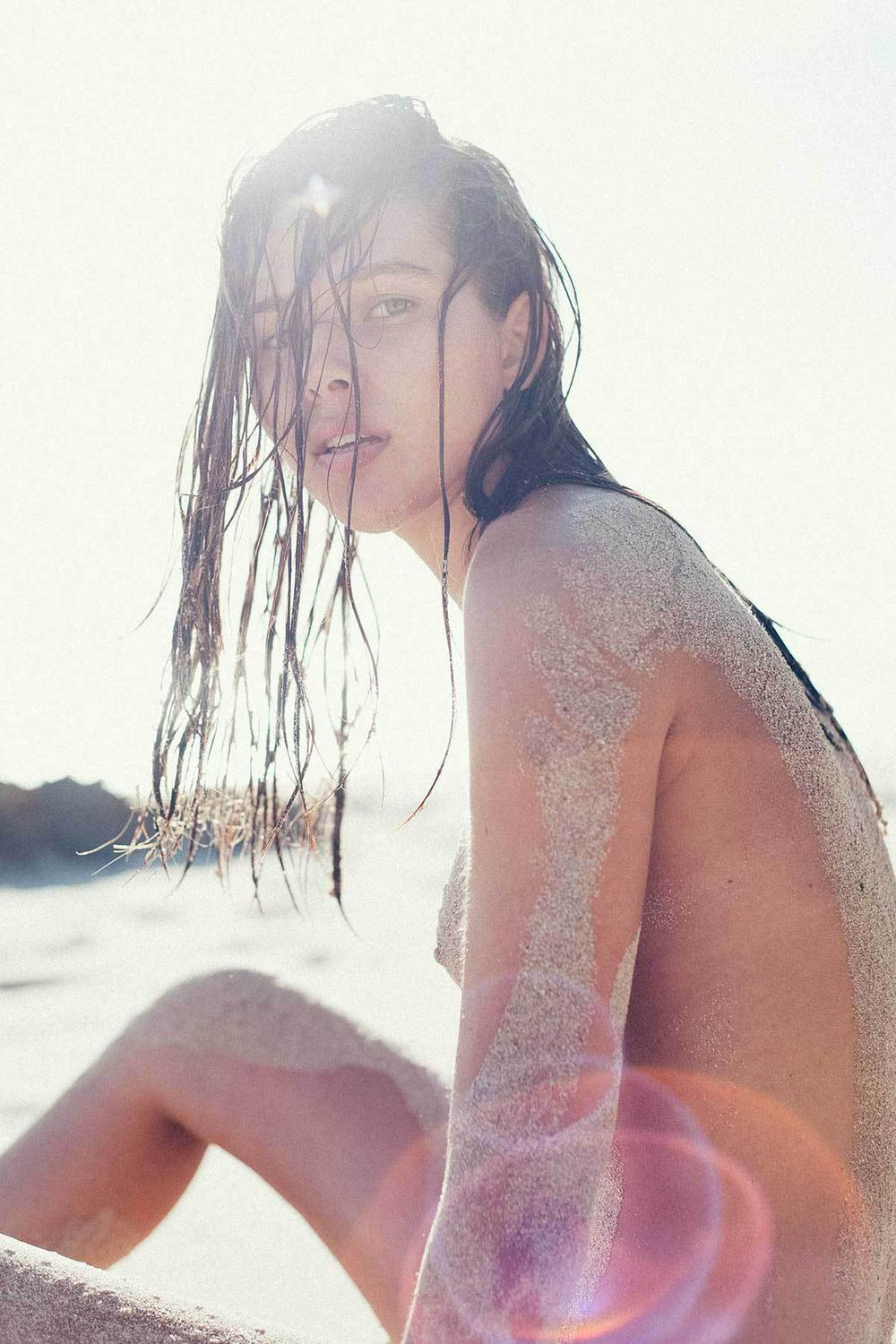 Το μοντέλο Lisa Marie Bosbach σε γυμνές φωτογραφίες