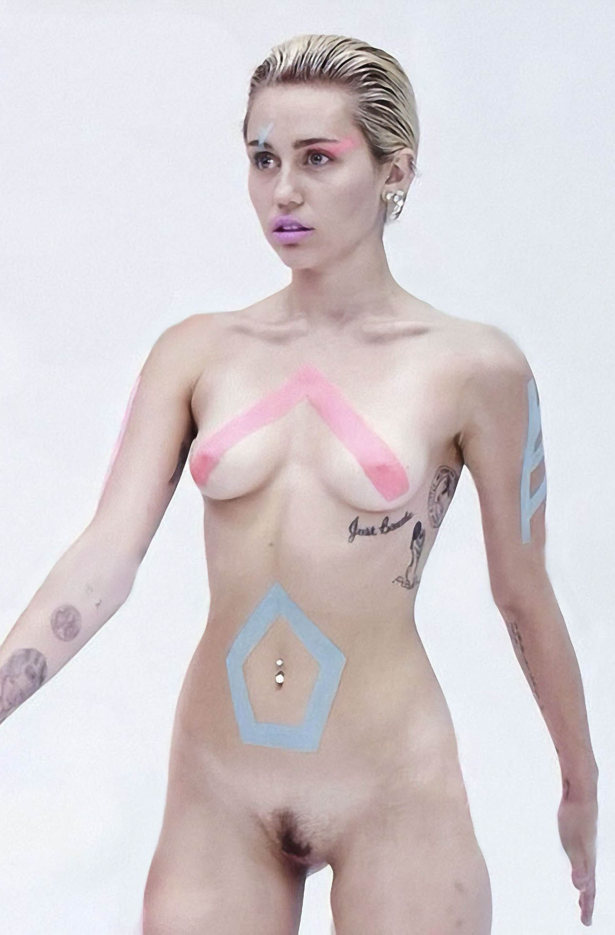 Γυμνές φωτογραφίες της Miley Cyrus