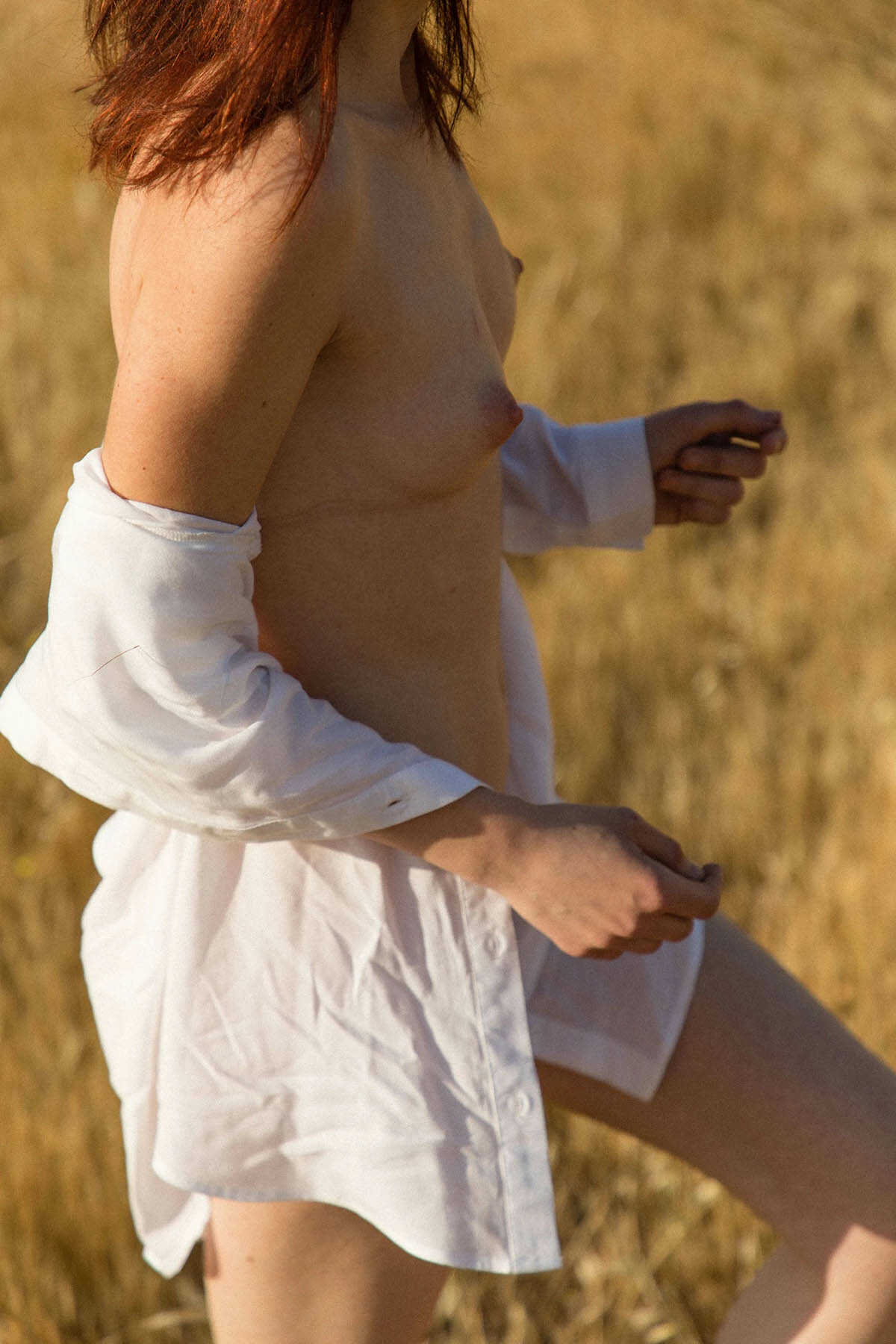 Γυμνή φωτογράφη του μοντέλου Nikita Niksol