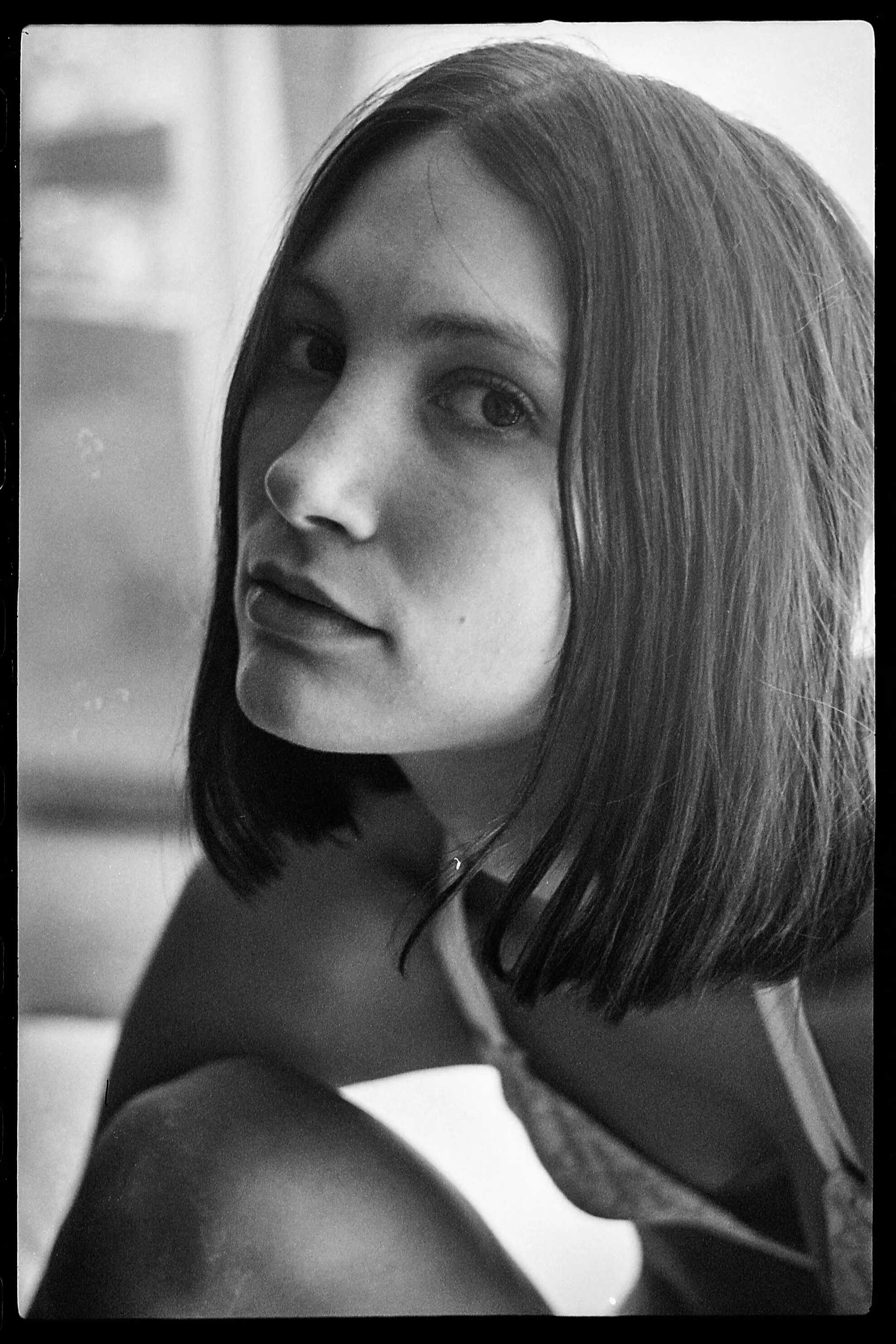 Γυμνή φωτογράφηση της νεαρής Joanie Del Santo
